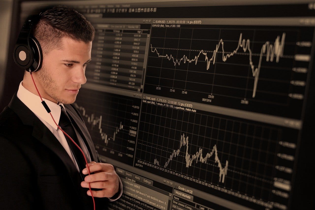 Mastering Forex Trading: A Guide to Choosing the Best Platforms and Tools | Image Credit: Pixel 