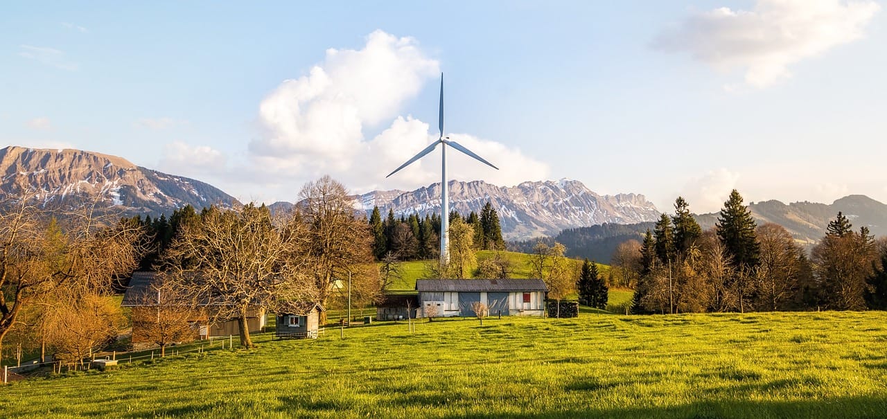 The Energy Revolution Transitioning to a Renewable Future | Image Credit: Pixaby 